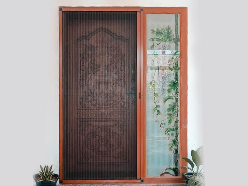 sleek-mosquito-doors
